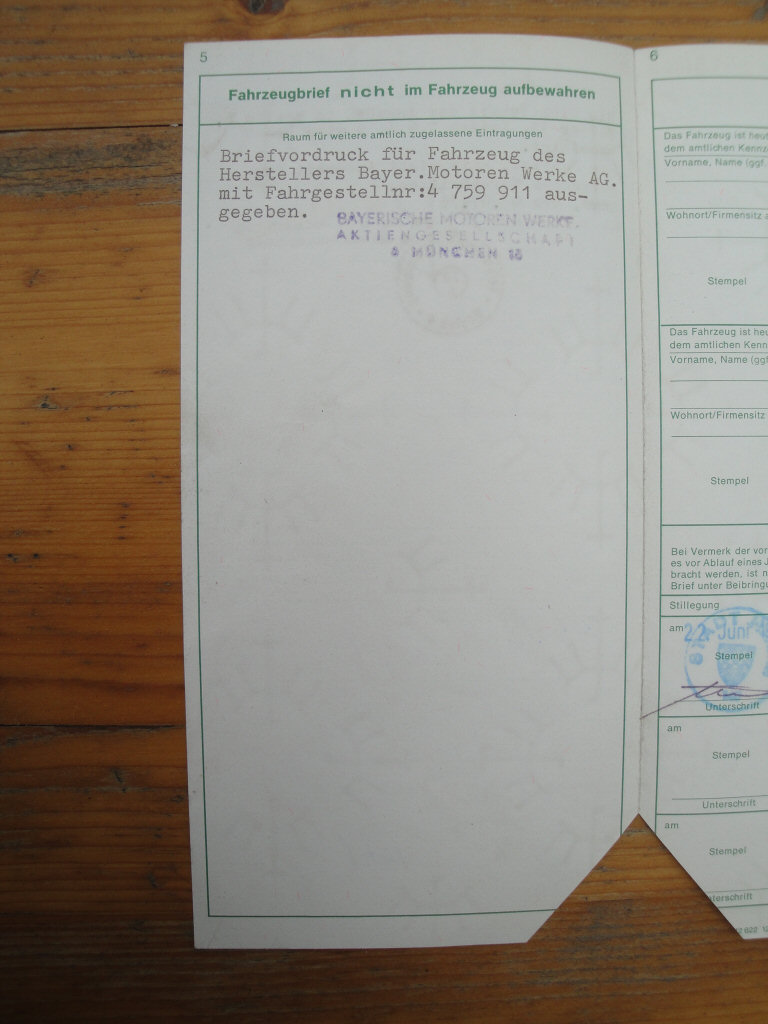 <<
