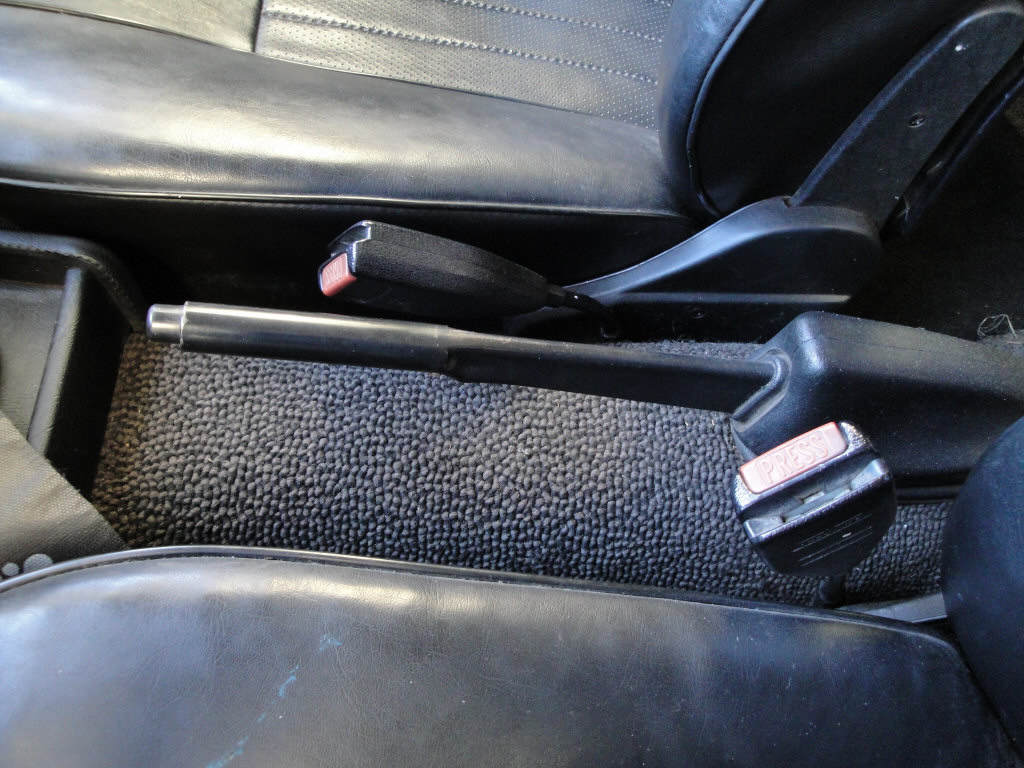 <<